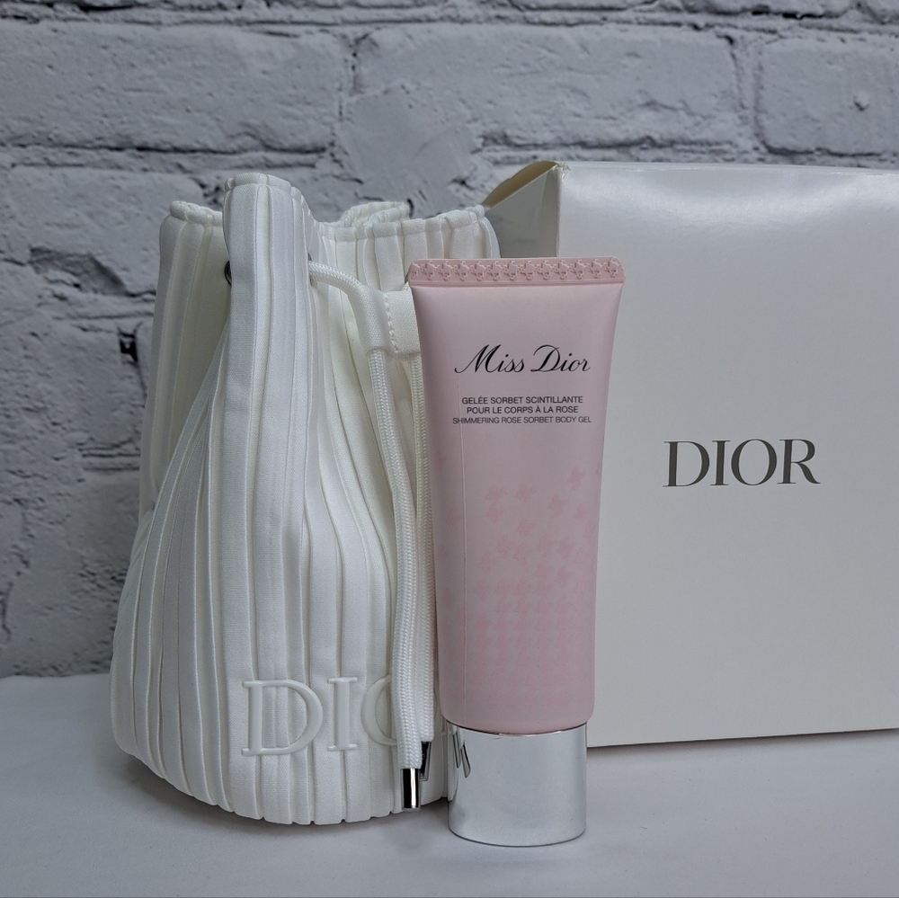 'DIOR' MISS DIOR SHIMMERING ROSE SORƁÈT BODY GEL & LIMITED-EDITION  'DIOR' BAG